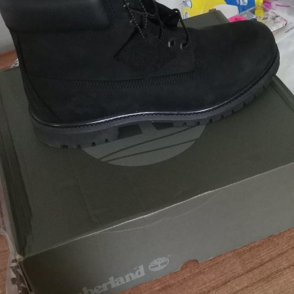 New Black Timberlands